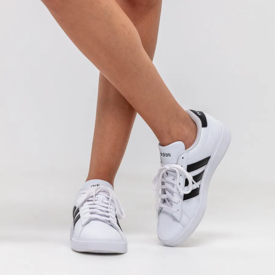 adidas Patike Grand Court 2.0 