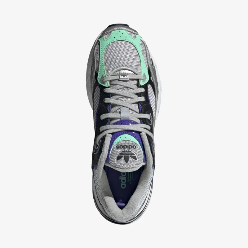 adidas Patike Astir Shoes 