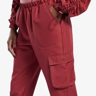 Reebok Donji dio trenerke Cardi B Pant 
