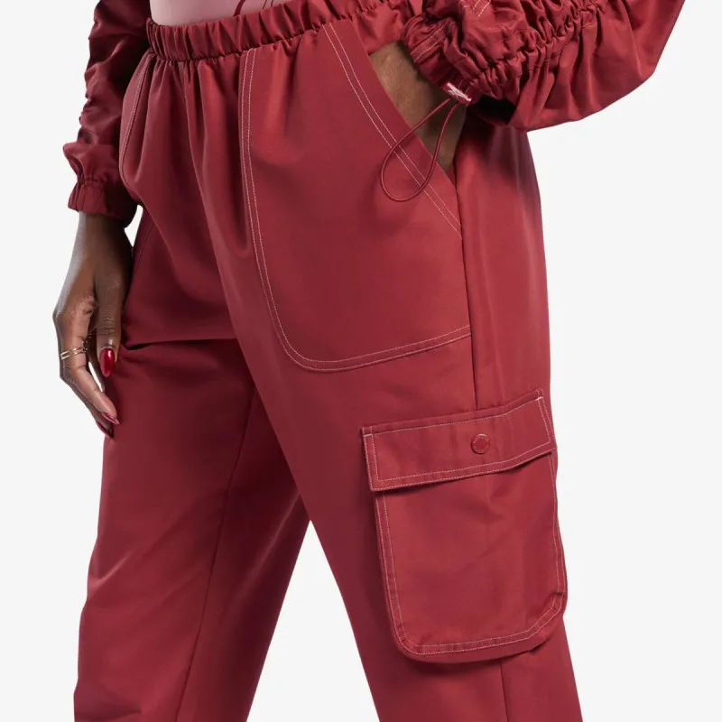 Reebok Donji dio trenerke Cardi B Pant 
