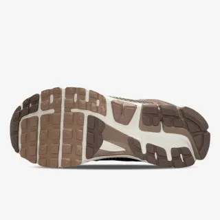 Nike Patike NIKE ZOOM VOMERO 5 