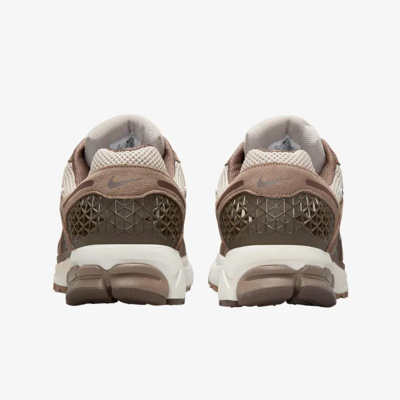 Nike Patike NIKE ZOOM VOMERO 5 