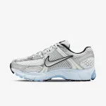 Nike Patike Vomero 5 