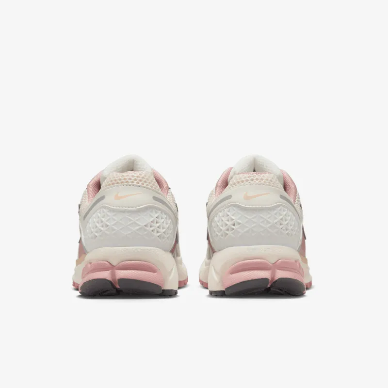 Nike Patike W NIKE ZOOM VOMERO 5 NEWS 