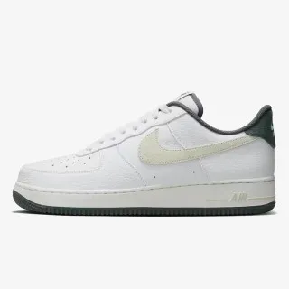 Nike Patike Air Force 1 '07 LV8 