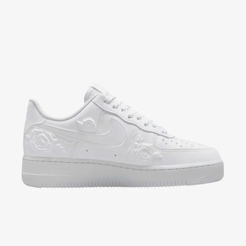 Nike Patike WMNS AIR FORCE 1 '07 SE 