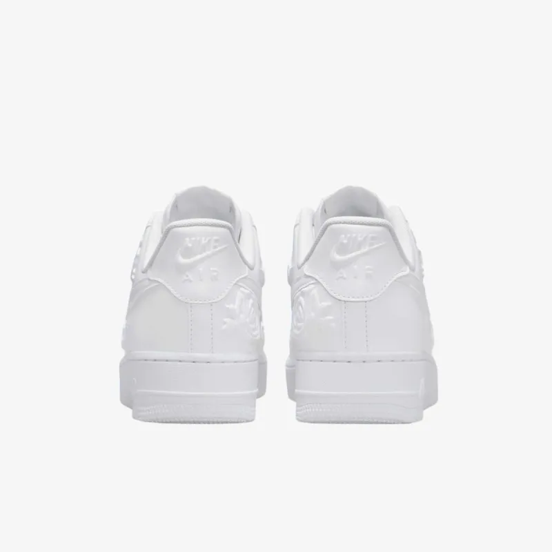 Nike Patike WMNS AIR FORCE 1 '07 SE 