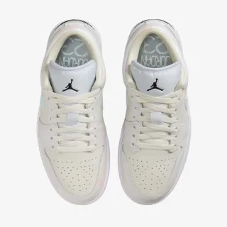 Nike Patike WMNS AIR JORDAN 1 LOW SE CNY 