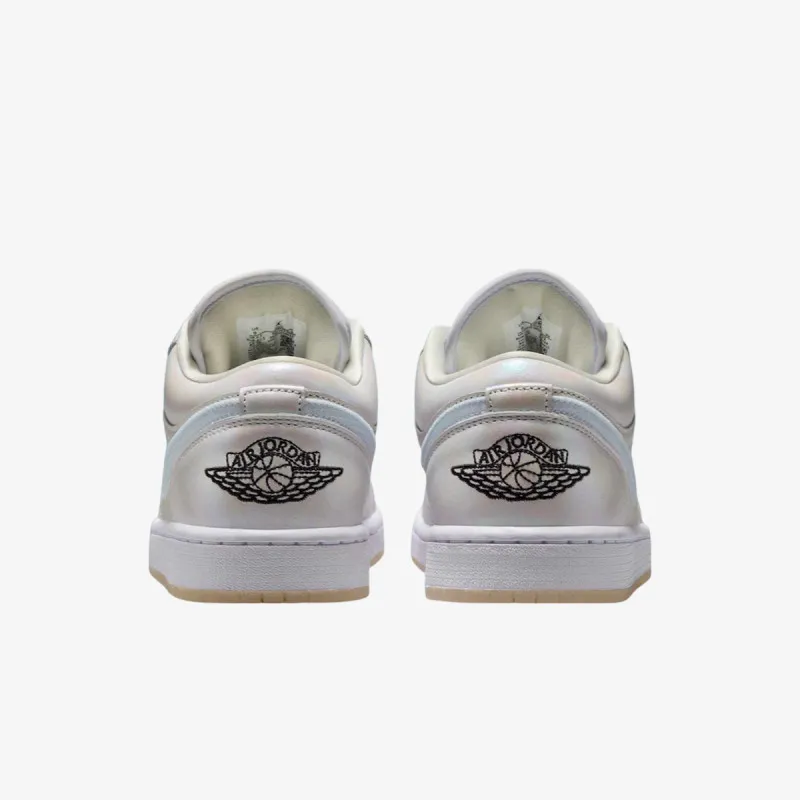 Nike Patike WMNS AIR JORDAN 1 LOW SE CNY 