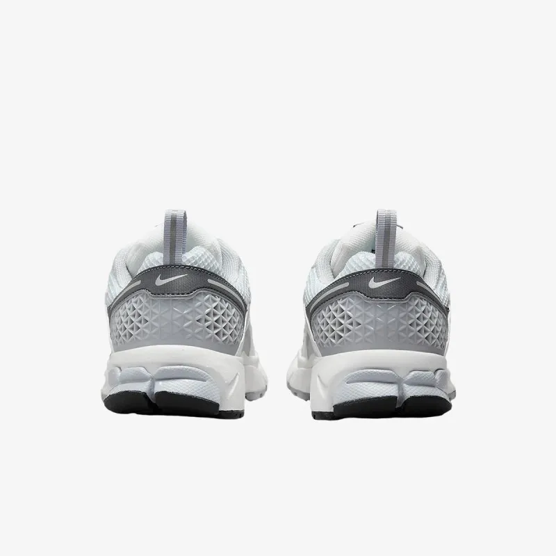 Nike Patike VOMERO 5 BG 