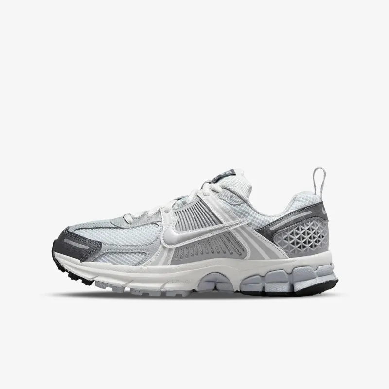 Nike Patike VOMERO 5 BG 