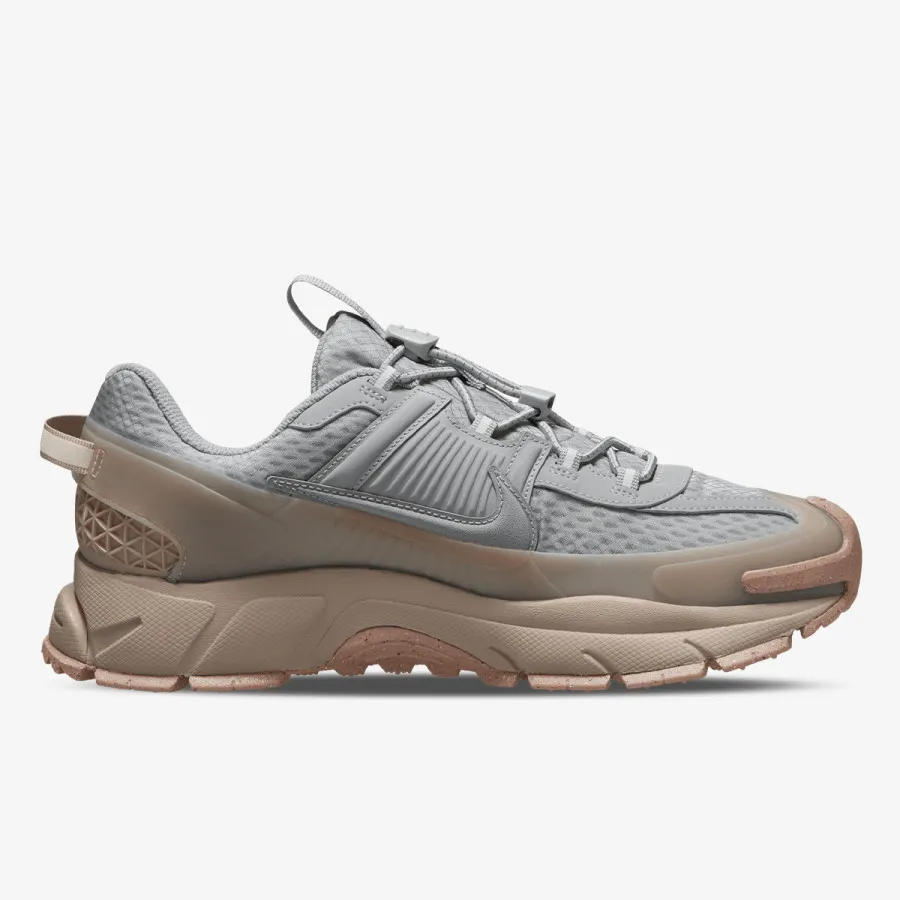 Nike Patike NIKE ZOOM VOMERO ROAM 