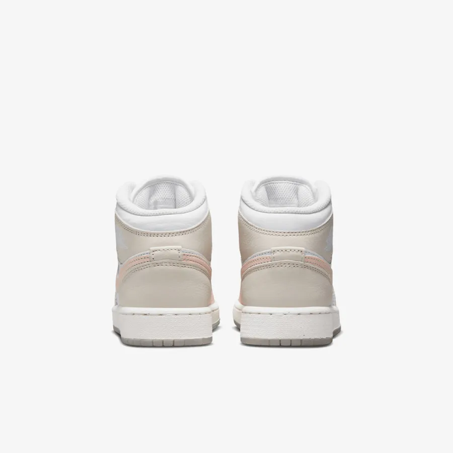 Nike Patike AIR JORDAN 1 MID SE BG 