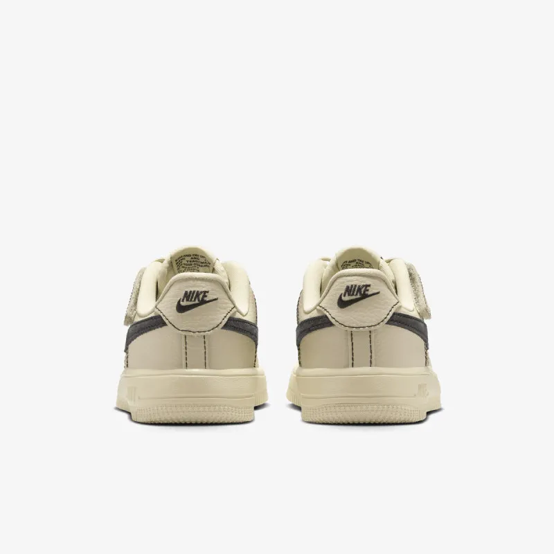 Nike Patike FORCE 1 LOW EASYON LV8 4 BP 