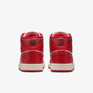 Nike Patike WMNS AIR JORDAN 1 MID SE V2 