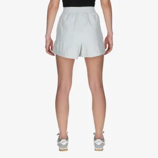 Nike Šorc Essentials 
