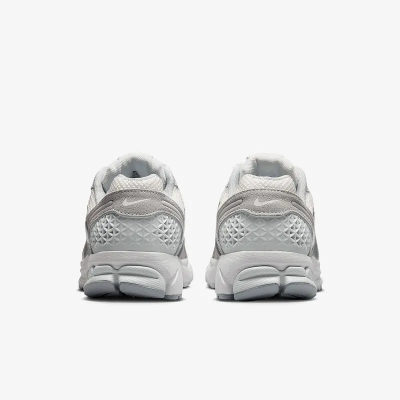 Nike Patike Nike Zoom Vomero 5 
