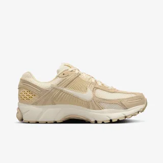 Nike Patike Nike Zoom Vomero 5 