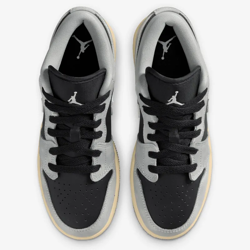 Nike Patike AIR JORDAN 1 LOW SE BG 