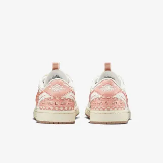 Nike Patike WMNS AIR JORDAN 1 MM LOW V3 