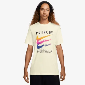 Nike Majica M NSW TEE 6MO SWSH SP25 
