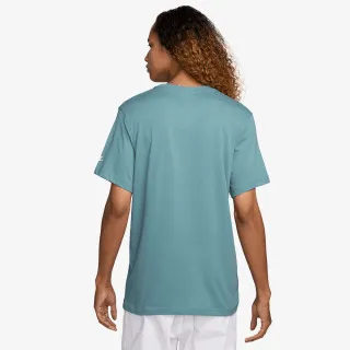 Nike Majica M NSW TEE 6MO SWSH SP25 