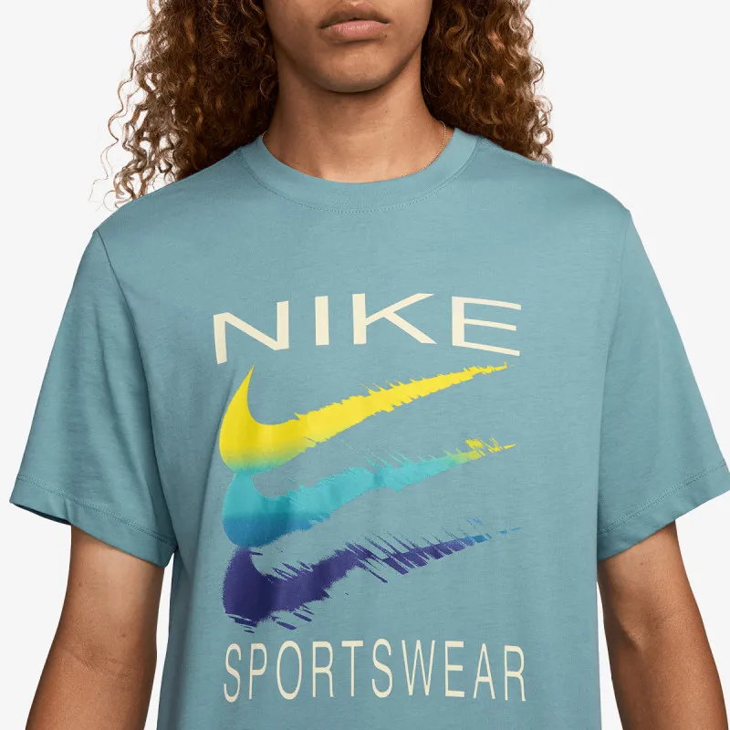 Nike Majica M NSW TEE 6MO SWSH SP25 
