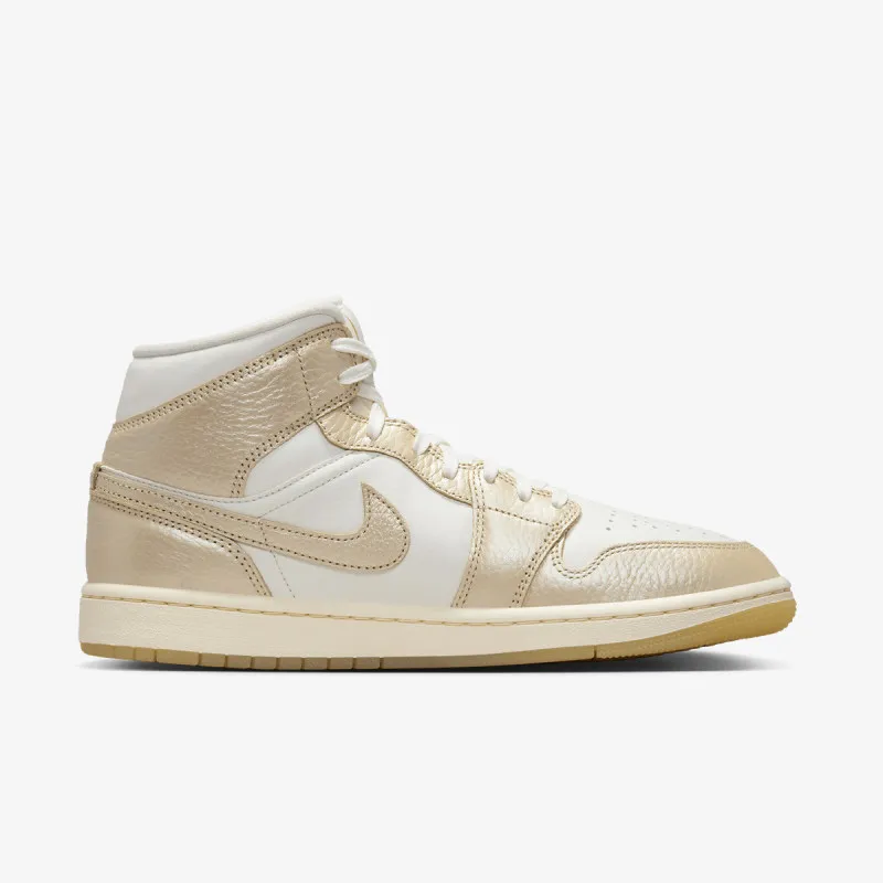 Nike Patike WMNS AIR JORDAN 1 MID SE 