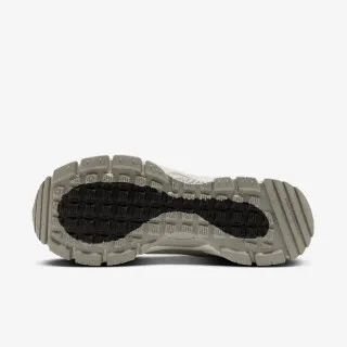 Nike Patike NIKE ZOOM VOMERO ROAM 