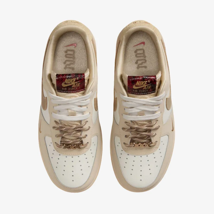 Nike Patike WMNS AIR FORCE 1 '07 LX CN 