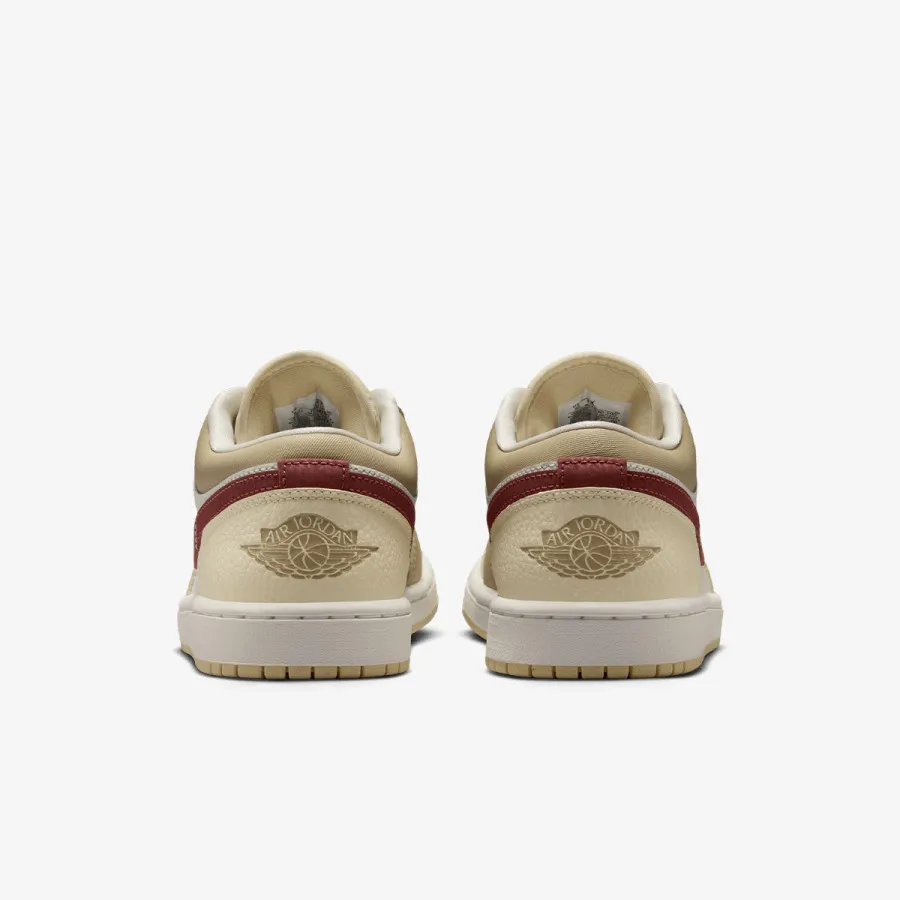 Nike Patike WMNS AIR JORDAN 1 LOW CE 