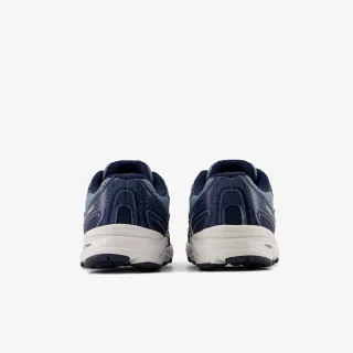 New Balance Patike 740 