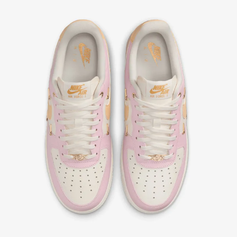 Nike Patike WMNS AIR FORCE 1 '07 LX 