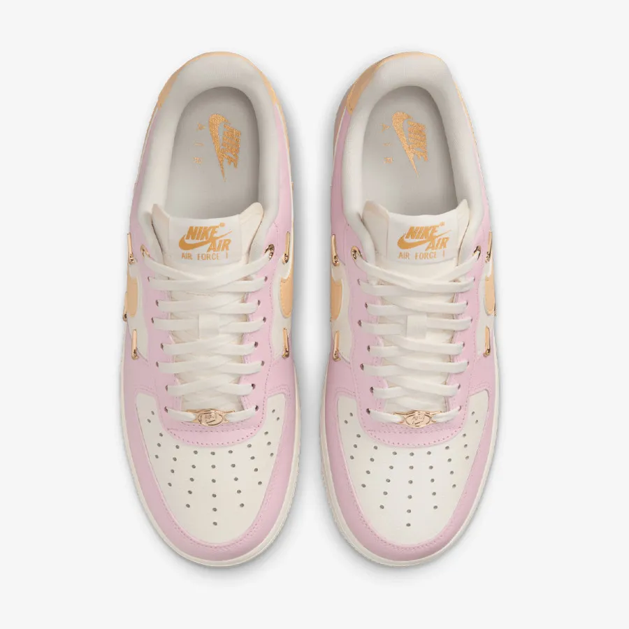 Nike Patike WMNS AIR FORCE 1 '07 LX 