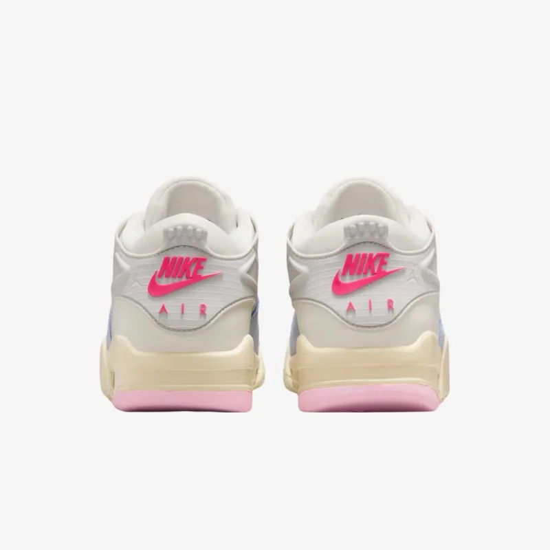 Nike Patike WMNS AIR JORDAN 4 RM ESTR 