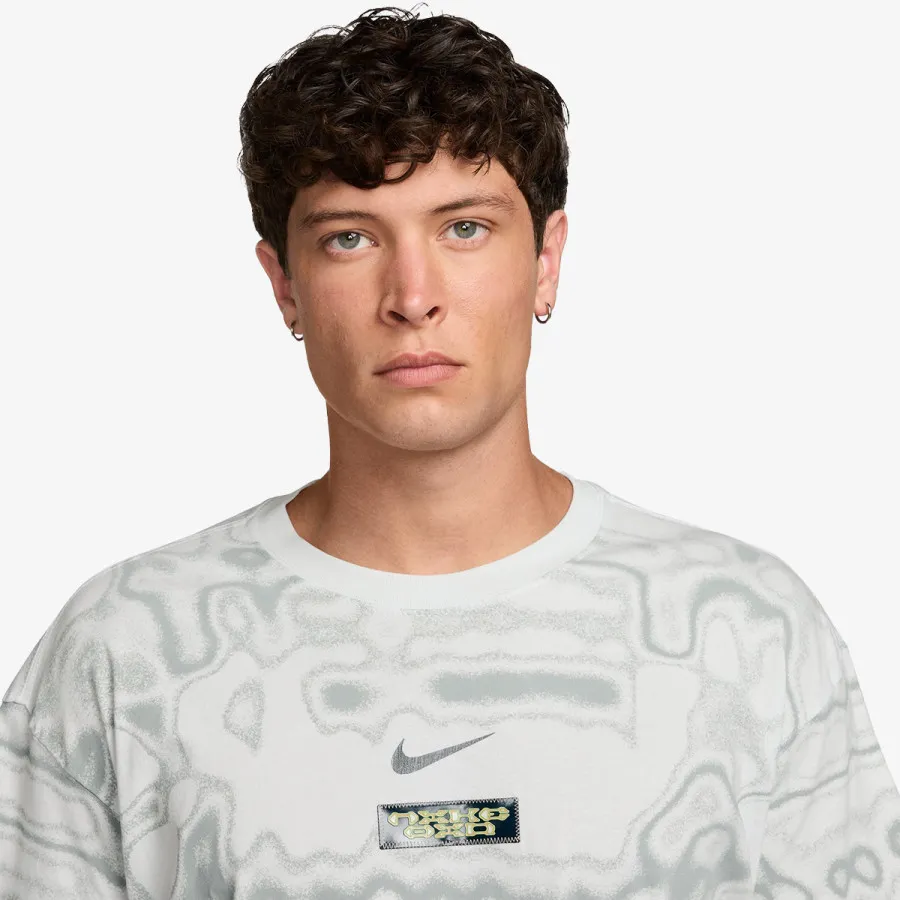 Nike Majica U NSW TEE LSE AM DAY AOP 