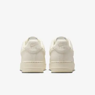 Nike Patike WMNS AIR FORCE 1 '07 LX CN 