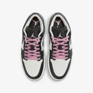 Nike Patike WMNS AIR JORDAN 1 LOW SE V2 