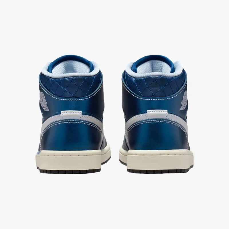 Nike Patike WMNS AIR JORDAN 1 MID SE 