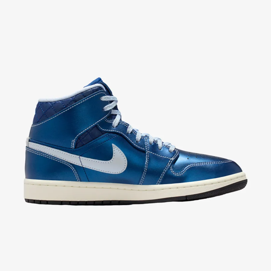 Nike Patike WMNS AIR JORDAN 1 MID SE 