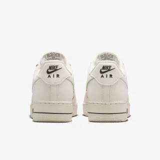 Nike Patike Air Force 1 '07 LV8 
