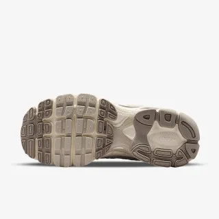 Nike Patike W NIKE AIR MAX MOTO 2K NNEU 