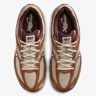 Nike Patike AIR MAX MOTO 2K XMFW 