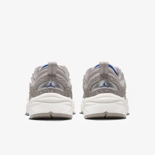 Nike Patike Jordan Trunner O/S 