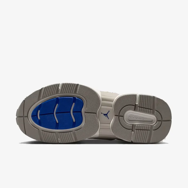 Nike Patike Jordan Trunner O/S 