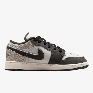 Nike Patike AIR JORDAN 1 LOW SE (GS) 