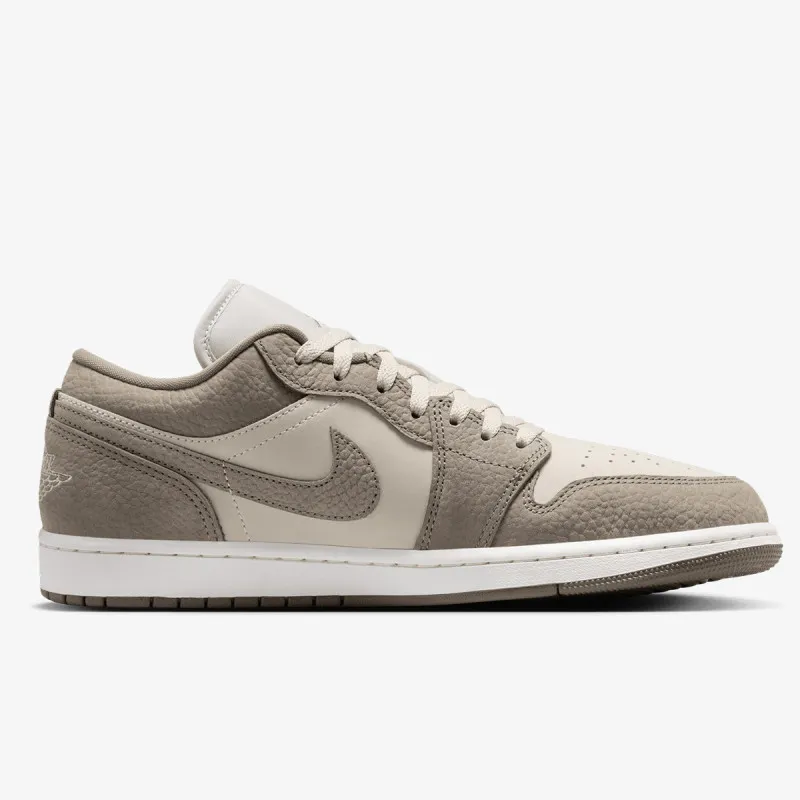 Nike Patike AIR JORDAN 1 LOW 