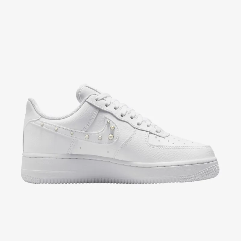 Nike Patike WMNS AIR FORCE 1 '07 WB 
