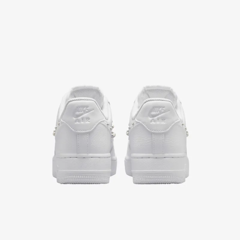 Nike Patike WMNS AIR FORCE 1 '07 WB 