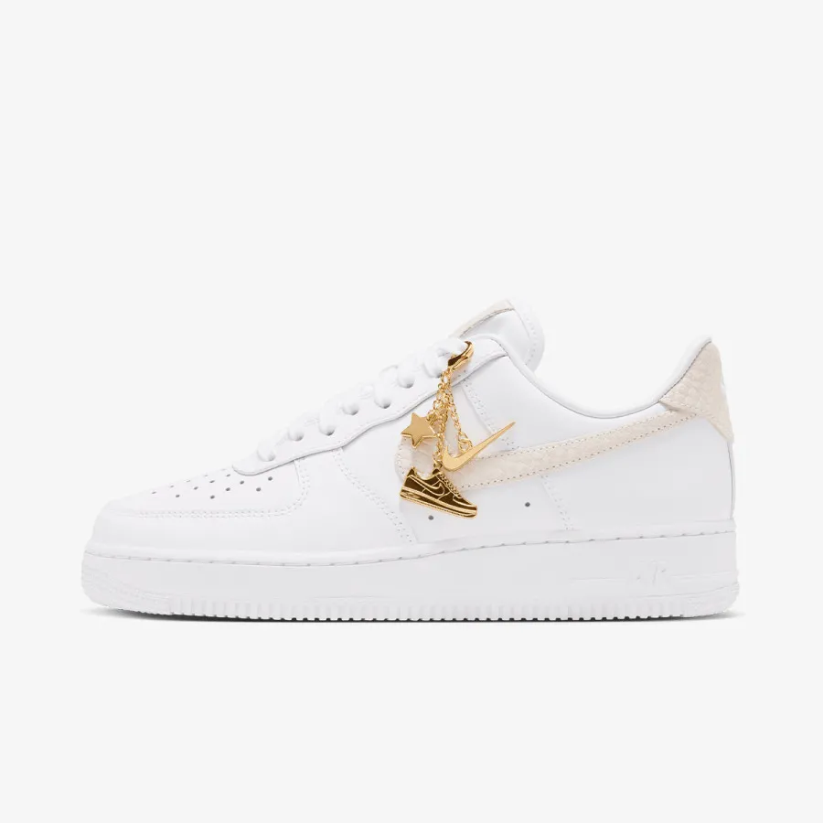 Nike Patike WMNS AIR FORCE 1 '07 JLL 